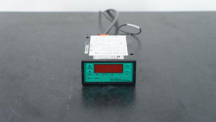 Eutech ALPHA pH 200 Series Laboratory pH Controller for Precise pH Measurement-cover