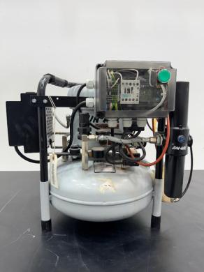 Jun-Air Model 6-15 Laboratory Air Compressor with Oil/Moisture Separator-cover