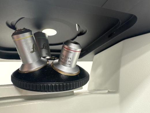 Leica DMi1 Inverted Microscope for Cell Culture and Biological Research-cover