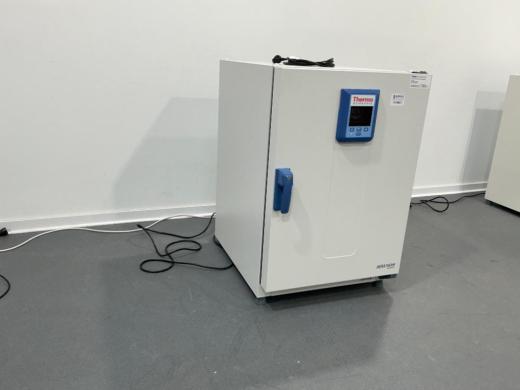 Thermo Fischer Scientific HERATherm IMH180-S Incubator-cover