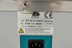 Edmund Bühler TH30 Shaking Incubator Hood with UV and Standard Lighting, 8 of 10