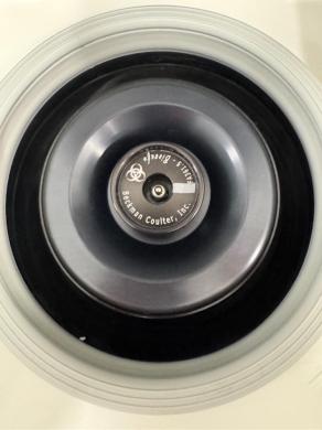 Beckman Coulter Microfuge 20R Refrigerated Benchtop Centrifuge with Digital Control-cover