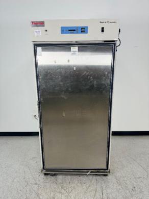 Thermo Scientific Reach-In CO2 Incubator for Controlled Cell Culture-cover