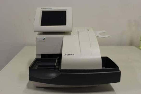 Siemens CLINITEK Advantus Semi-Automated Urine Chemistry Analyzer-cover