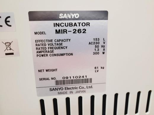 Sanyo MIR-262 Laboratory Incubator Lab-cover