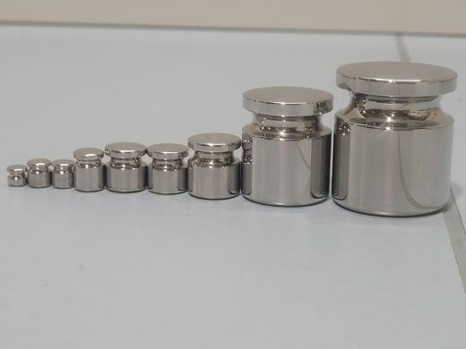 Set of 9 ZWIEBEL calibration weights 1g to 200g class M1 INOX-cover