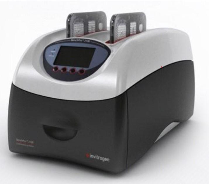 Invitrogen BenchPro 2100 Maxi Plasmid DNA Processing Station 125mL Capacity