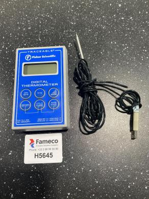 Fisher Scientific TRACEABLE Digital Laboratory Thermometer with Probe-cover