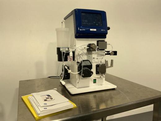 Cytiva ÄKTA flux S Benchtop Chromatography System for Protein Purification-cover