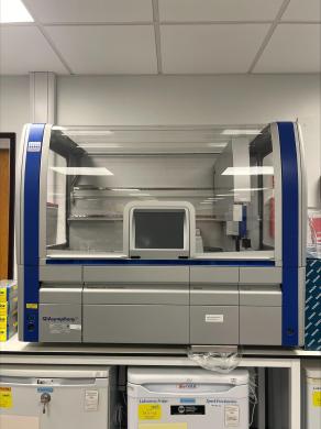 Qiagen QIAsymphony SP Nucleic Acid Purification System Lab-cover