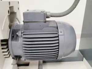 Leybold Trivac D40B & RUvac WAU251 Vacuum System, 5 of 28
