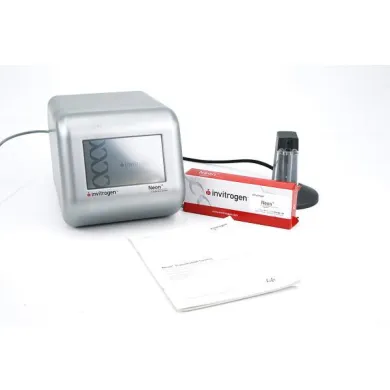 Invitrogen Neon M5000 MPK5000 Electroporation Transfection System with Pipette