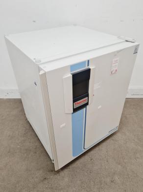 Thermo Scientific HERAcell 150i CO2 Incubator Lab-cover