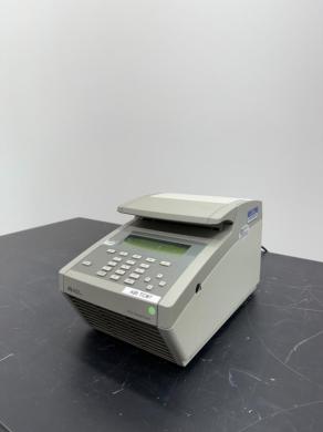 Applied Biosystems 2720 Thermal Cycler for PCR Amplification with Heated Lid-cover