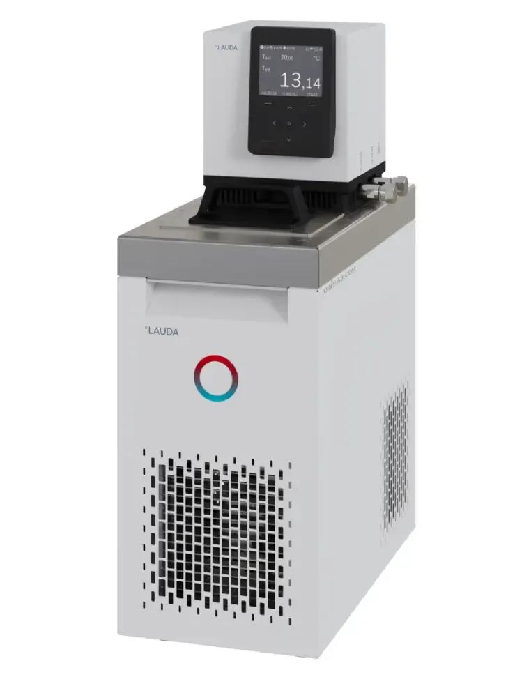 LAUDA U 420 P UNIVERSA Modular Cryostat with 3.5" TFT Display and Industry 4.0 Connectivity