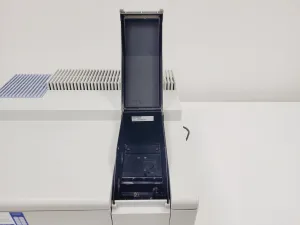 Lambda 35 UV-Vis Spectrophotometer for Analytical and Biotechnological Applications, 12 of 15