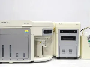 Thermo Attune NxT AFC2 Acoustic Focusing Flow Cytometer with CytKick Autosampler, 2 Lasers, 9 Colors, 11 Detectors, 9 of 20