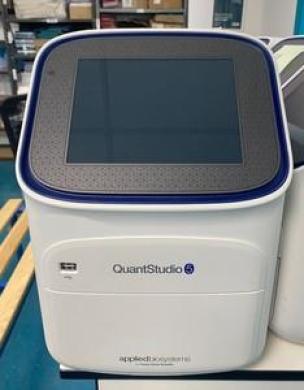 Applied Biosystems QuantStudio 5 Real-Time PCR Machine 96-well Block-cover