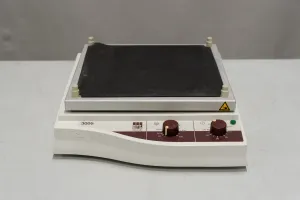 GFL 3005 Orbital Shaking Platform, 3 of 4