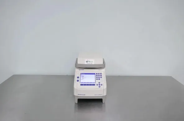 Eppendorf Mastercycler Nexus 96-Well Gradient PCR Thermal Cycler with Peltier Heating