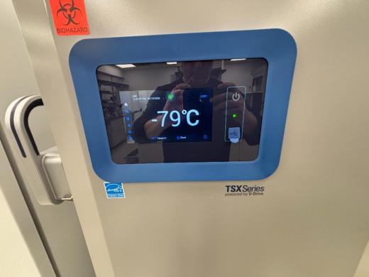 Thermo Fisher Scientific TSX Series TSX4008A Upright -80°C Ultra Low Temperature Freezer-cover