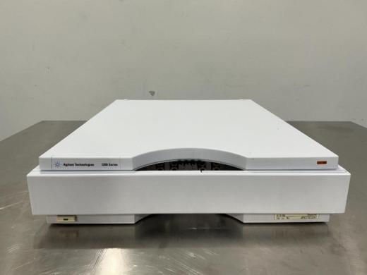 Agilent Technologies 1200 Series HPLC Degasser Module G1379B-cover