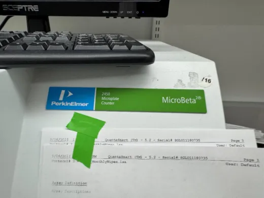 PerkinElmer MicroBeta 2450 Microplate Counter for Beta and Gamma Detection