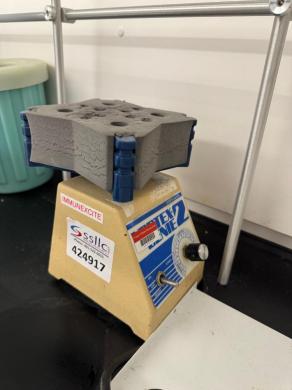 Scientific Industries G-560 Vortex Genie 2 Laboratory Vortex Mixer-cover