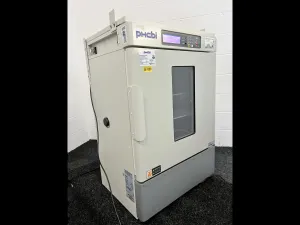 PHCbi MIR-154 Cooled Laboratory Incubator with Precise Temperature Control and 123 L Capacity, 2 of 14
