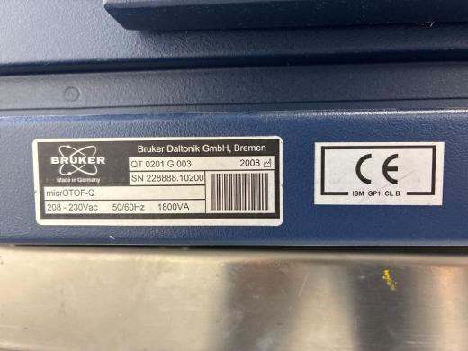 Bruker micrOTOF-Q II High-Resolution Quadrupole Time-of-Flight Mass Spectrometer with Dionex HPLC Modules-cover