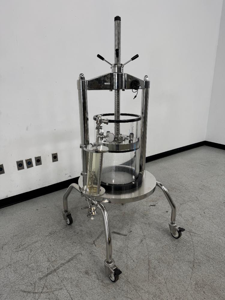 Millipore QuikScale Fixed Cell 350 50L Chromatography Column System
