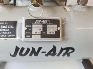Jun-Air 6-J Mini Air Compressor, 3 of 8