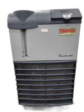 Thermo Scientific NESLAB ThermoFlex 2500 Recirculating Chiller with 2500W Cooling Capacity
