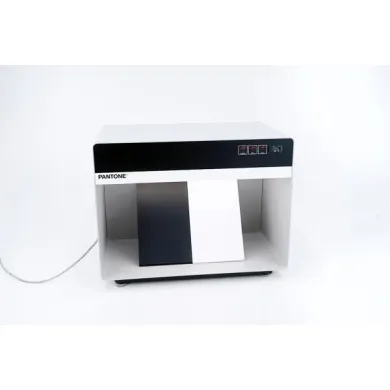 X-Rite Pantone 3 Light Booth with Daylight CIE D65, TL84, and CIE A Illumination Standards