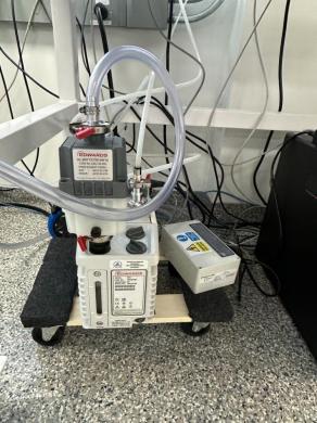 Waters XEVO TQ-GC Triple Quadrupole GC-MS System with Touchscreen Gas Chromatograph-cover