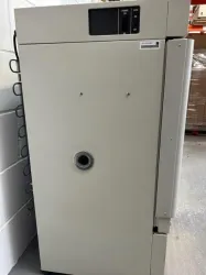 Sanyo MIR152 Cooled Incubator with Microprocessor Control 10°C–50°C, 4 of 7