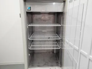Sanyo MDF-U441 Medical Laboratory Freezer, 6 of 15