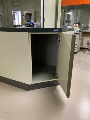 Dalton CJ1000 Corner Laboratory Workbench 100 × 100 × 83 cm, Corner-Cut Type-cover