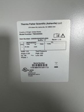 Thermo Scientific TSX Series TSX3005SA Digital Temperature-Controlled Lab Refrigerator-cover