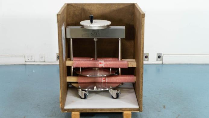 Pall STAX Lab Scale Chassis with 1½" Depth Filter Capsules-cover