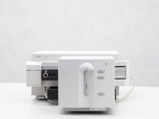 Agilent 8453 UV-Visible Spectrophotometer with Cuvette Changer-cover