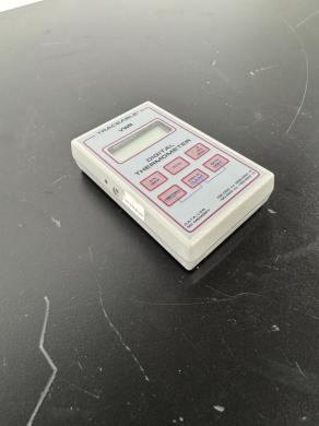 VWR Traceable Handheld Digital Thermometer for Precise Temperature Measurement-cover