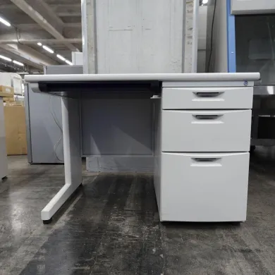 Itoki CZN-107CAB-W9W9 Single Pedestal Lab Desk 100x70x70cm Without Lock
