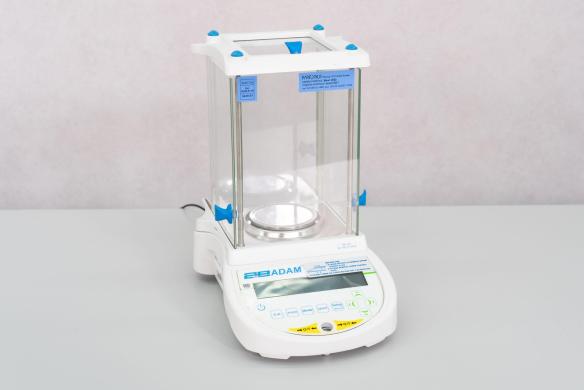 AE Adam Nimbus NBL 124E Analytical Balance with 0.0001 g Accuracy-cover