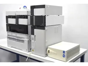 Shimadzu Nexera Hybrid UHPLC System with Dual LC-20ADXR Pumps, SIL-30ACMP Autosampler and SPD-40 UV-Vis Detector, 6 of 36