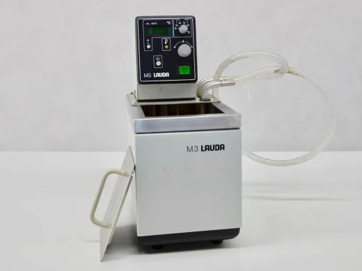 Lauda M3 Laboratory Water Bath with MT Thermostat for Precise Temperature Control