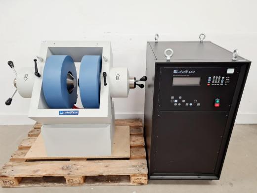 LakeShore Cryotronics EM7-HV Magnet with Control Unit-cover