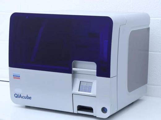 Qiagen QIAcube-cover