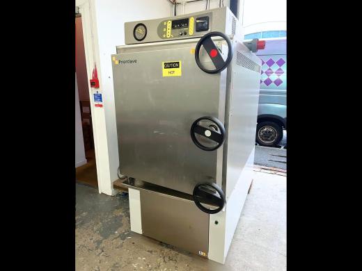 Priorclave PS/PSC/EH700 Front Loading Large Capacity Autoclave with TACTROL Control-cover
