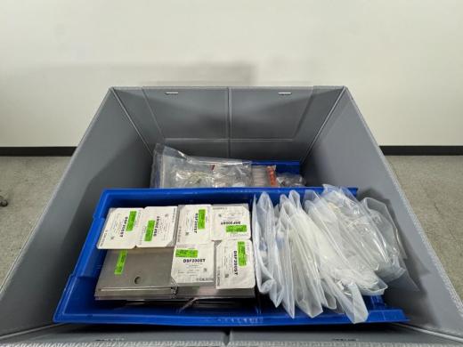 Laboratory Consumables Storage Container with Heavy-Duty Plastic Lidded Construction-cover